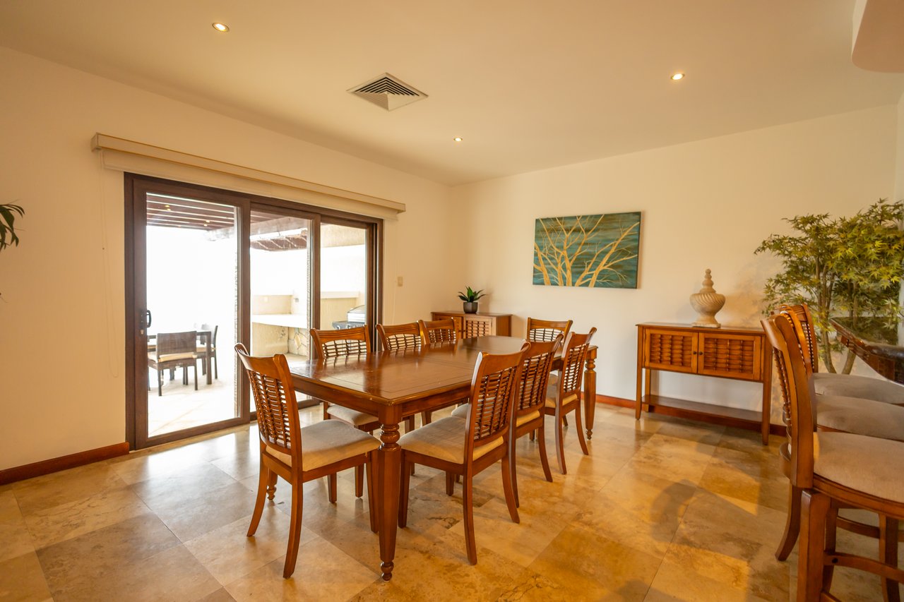 Pearl Ct., Villa 1105 