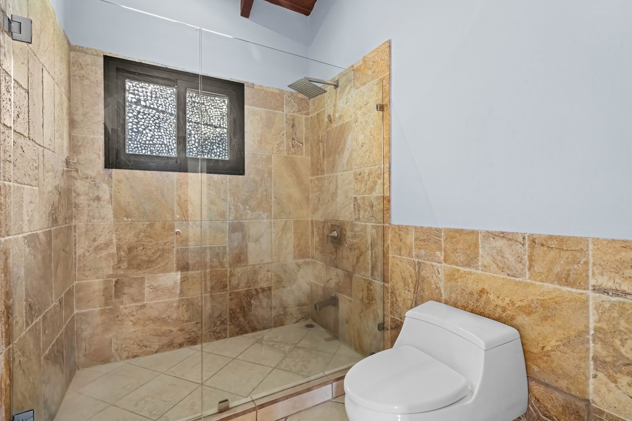 Casa Omega | Ocean View Apartment Complex in Altos de Flamingo