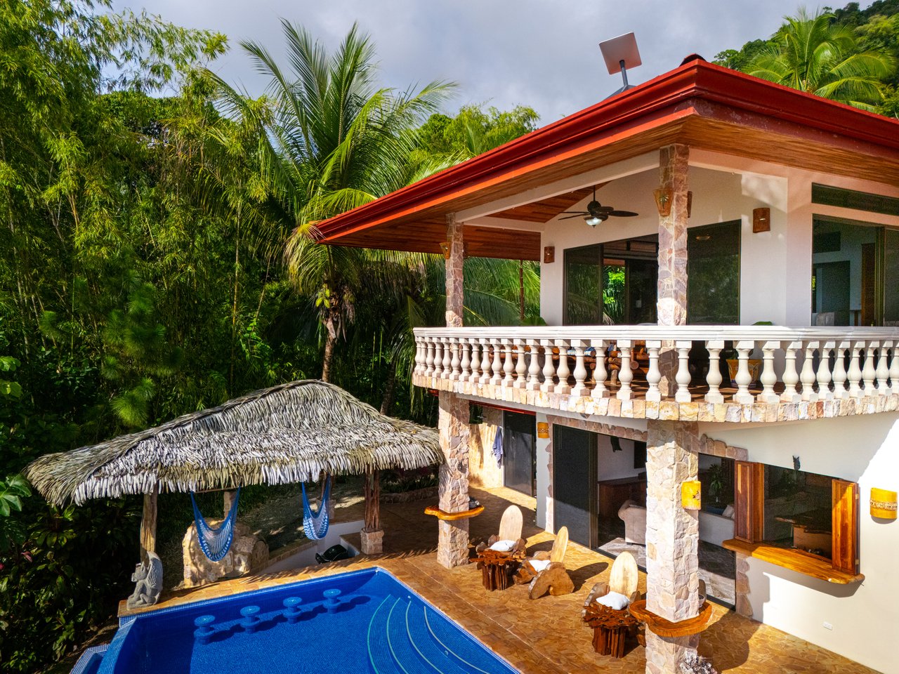 Castillo Puesta del Sol, Escalares - 