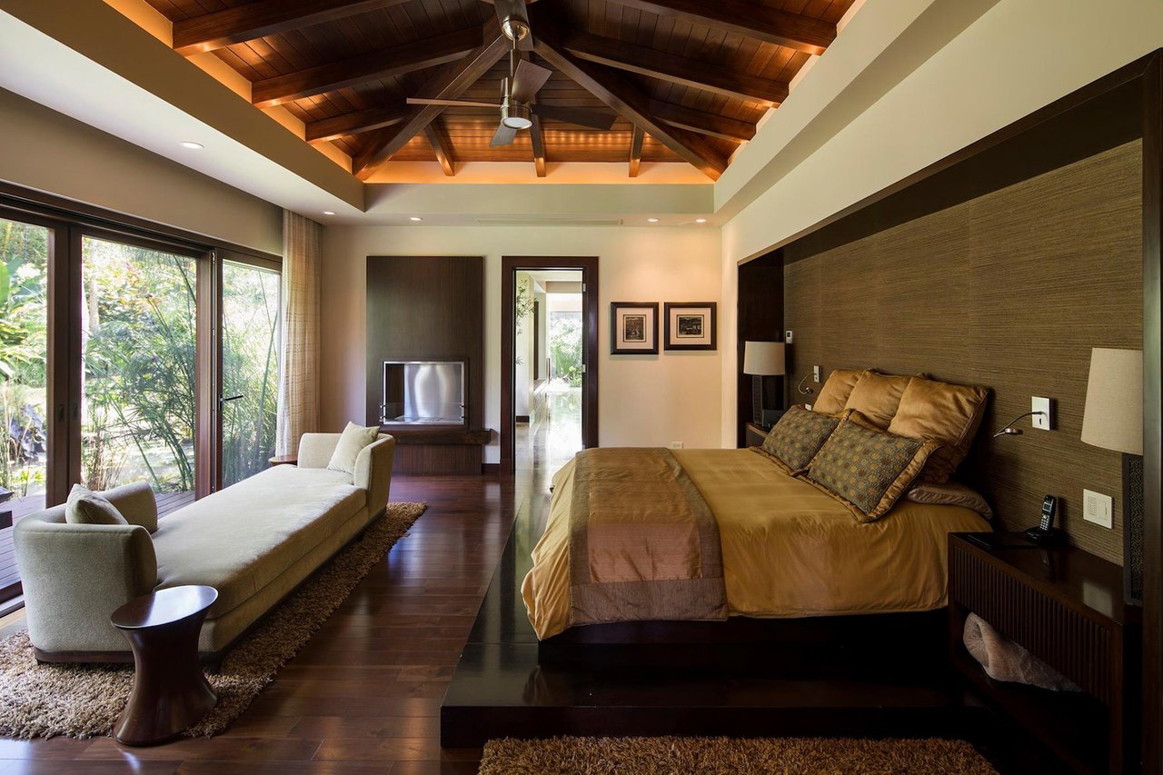 Tropical Single Story Estate, Santa Ana, San Jose