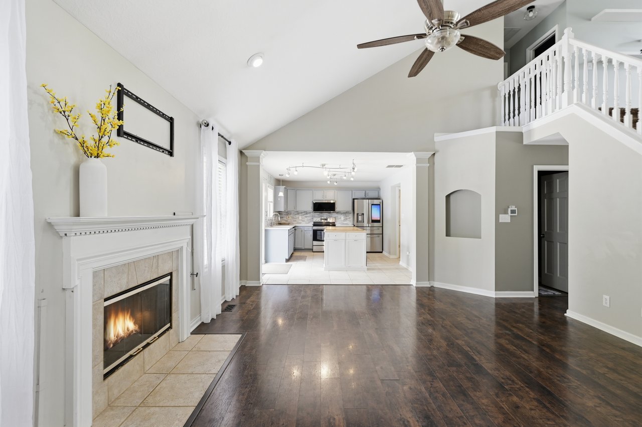 1114 Rockwell Dr