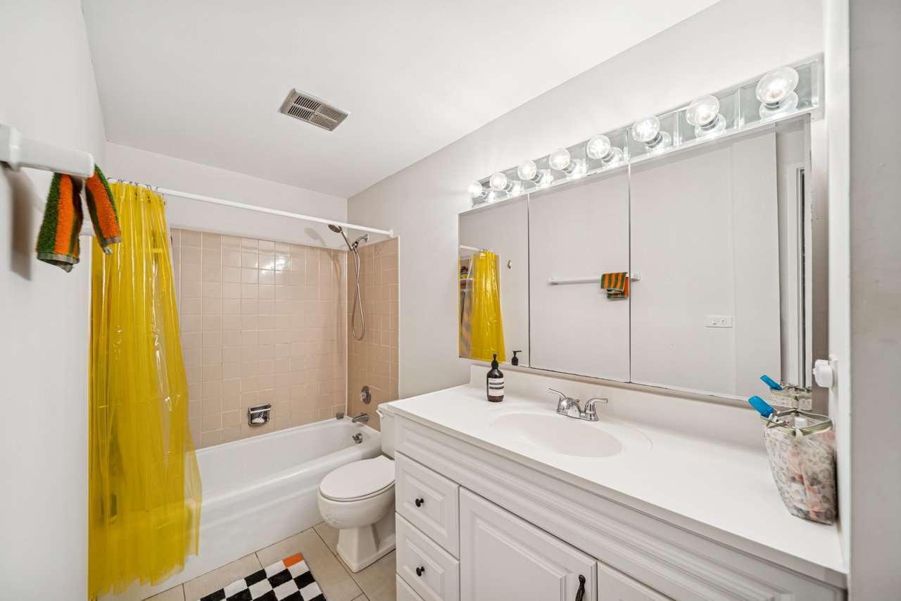Chicago's Best Opportunity in  OLD TOWN