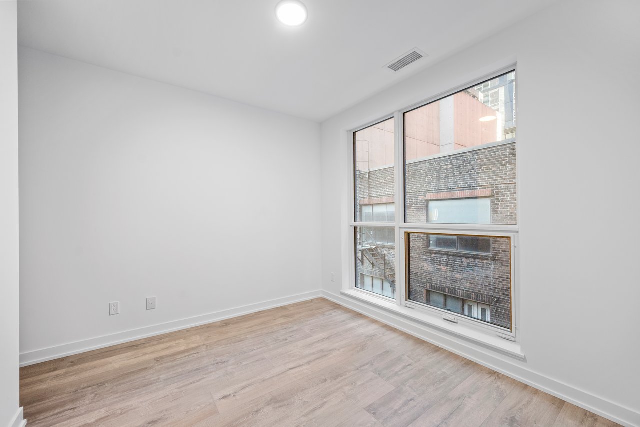 327 King Street W 301