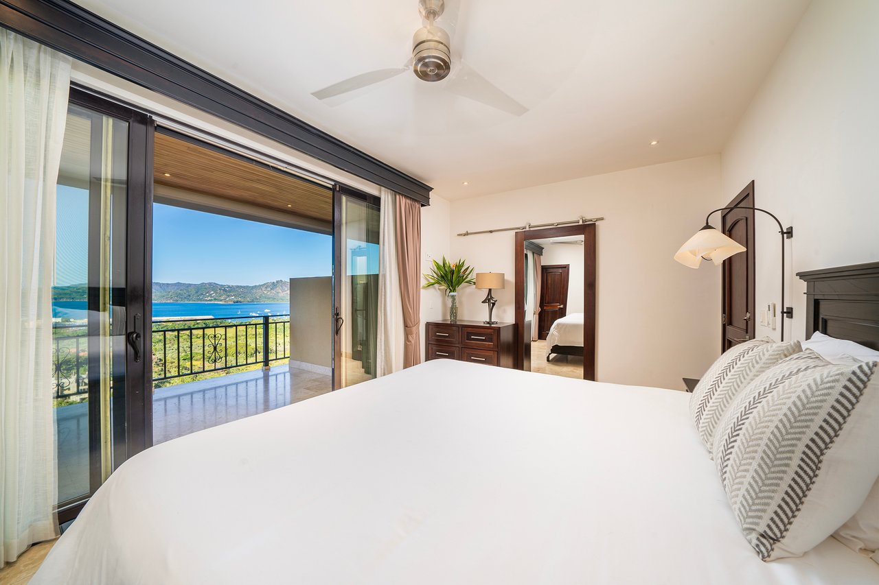 Casa Todo Bien and Guest House