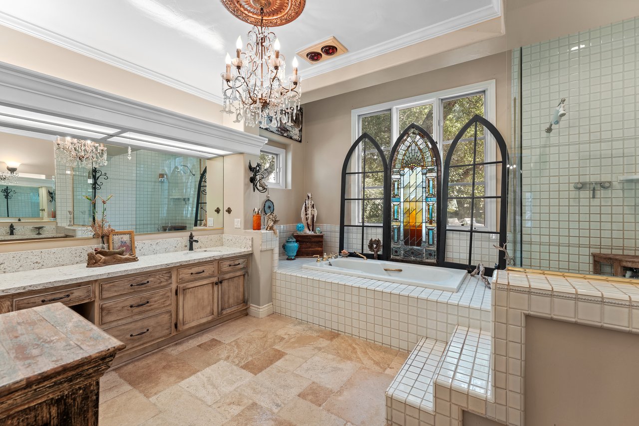 39455 Avenida La Cresta