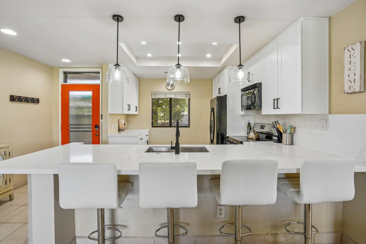 29086 Desert Princess Dr