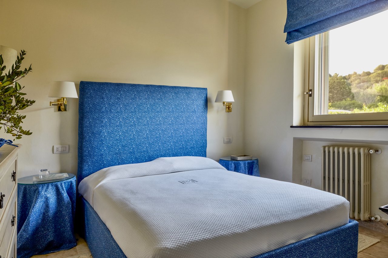 Breathtaking Beachfront Vacation Villa