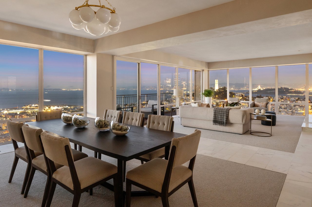 Marvelous Mid-Century View Apartment