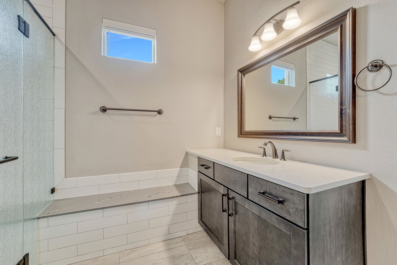 16044 Sunrise Glory Lane