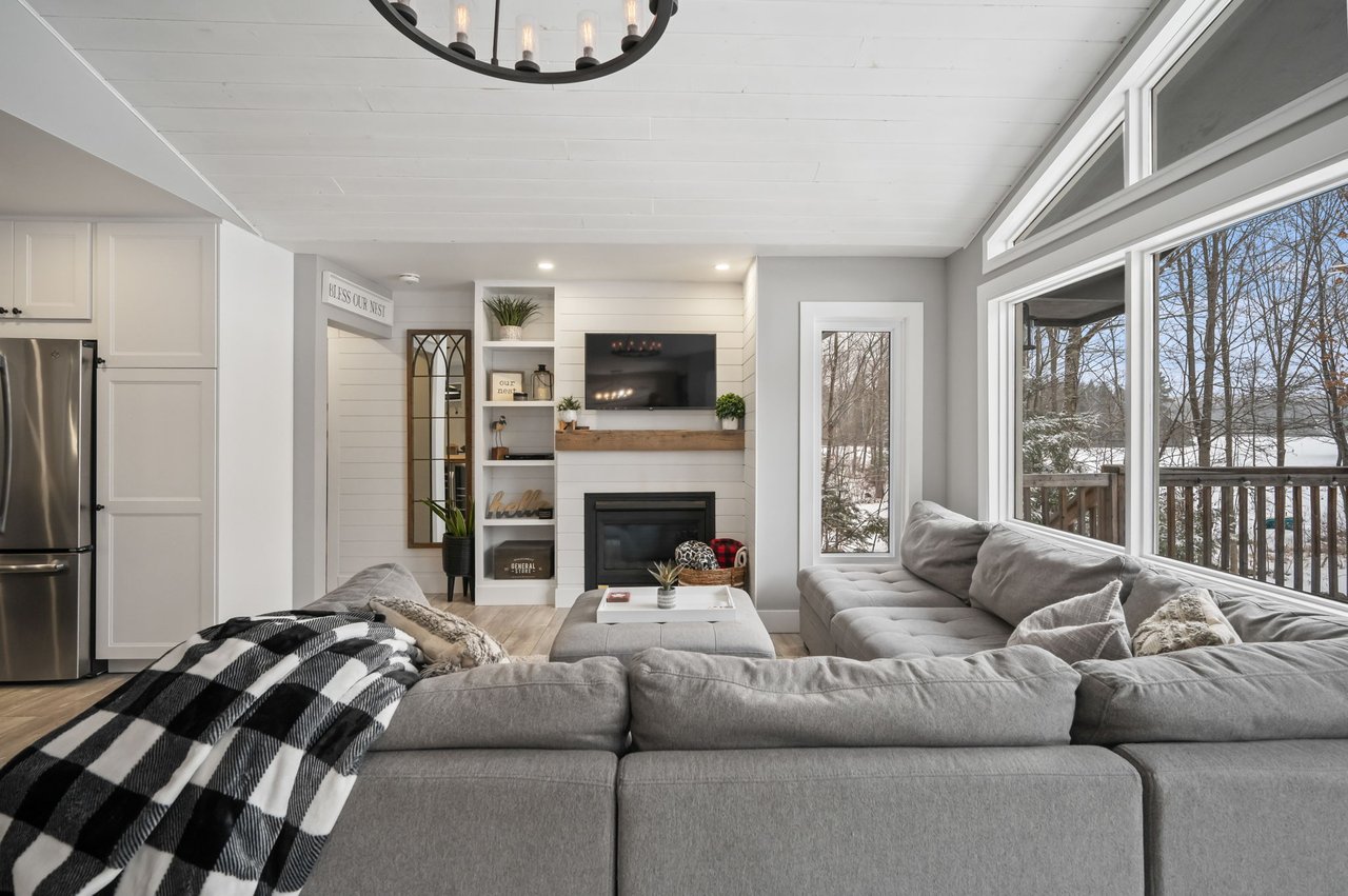 Cash Flow Lakeside Cottage