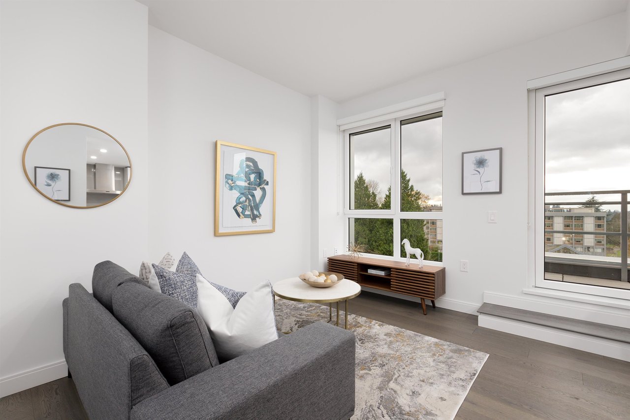 4908 Cambie St, #501