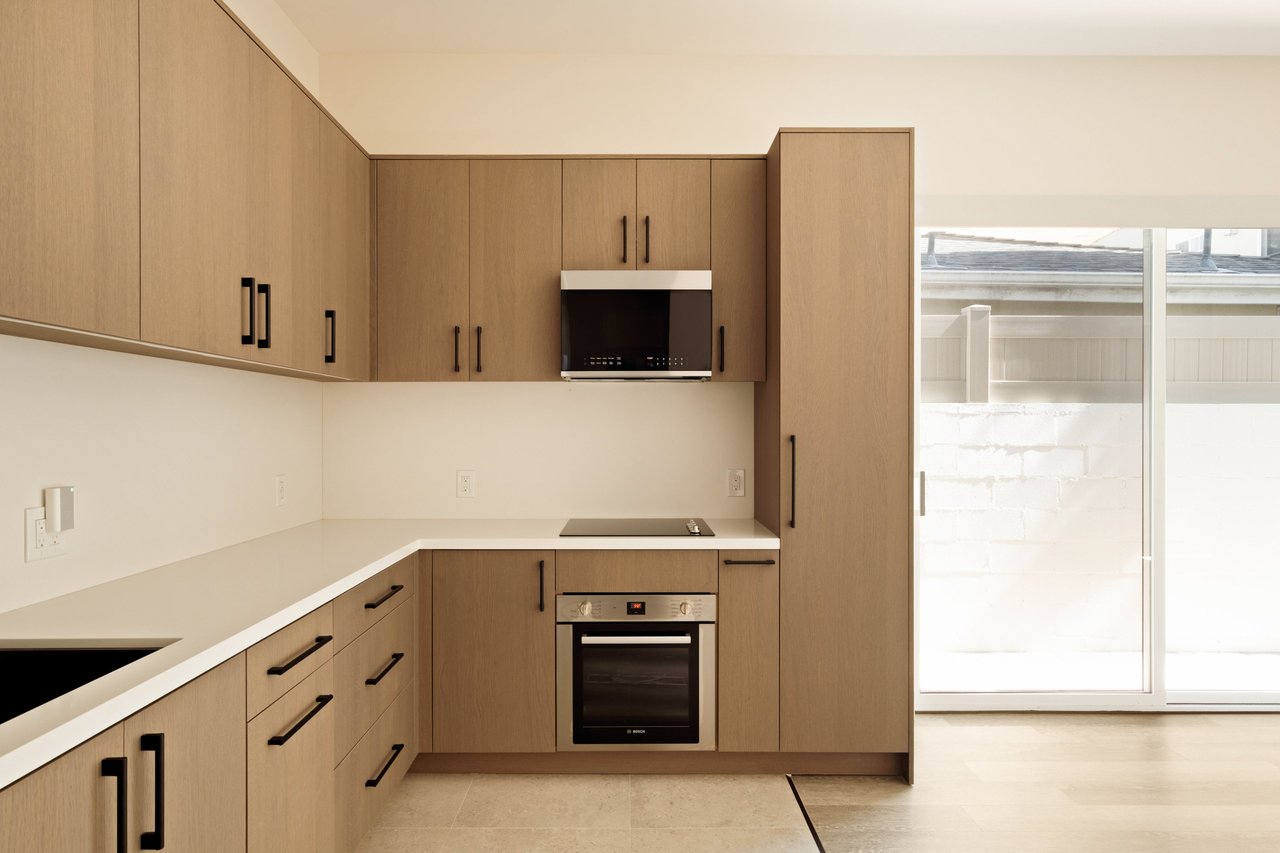 2325 27th St #B, Sunset Park