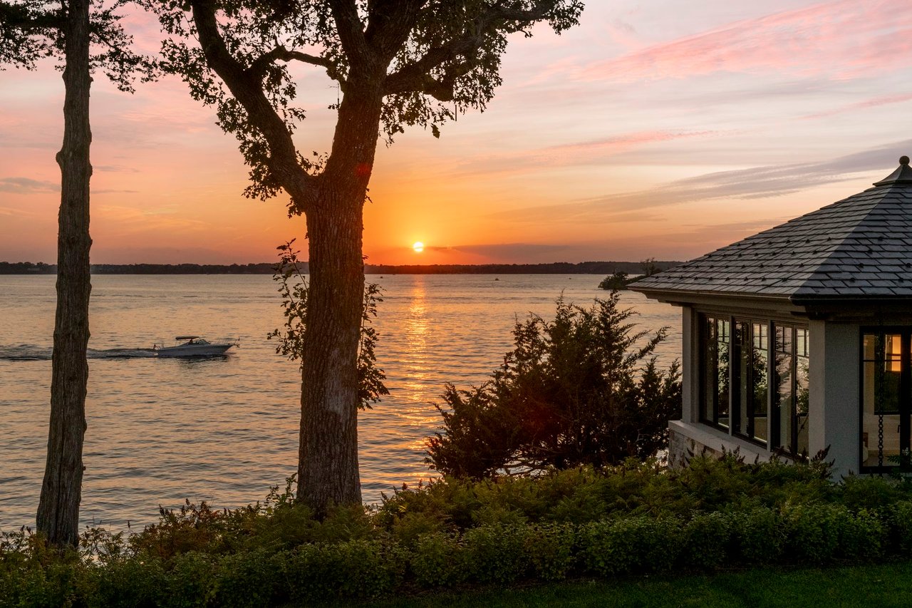 2770 Gale Road, Wayzata
