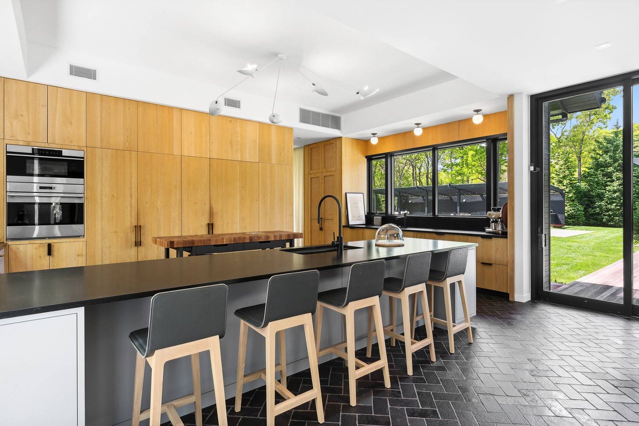 349 Division St