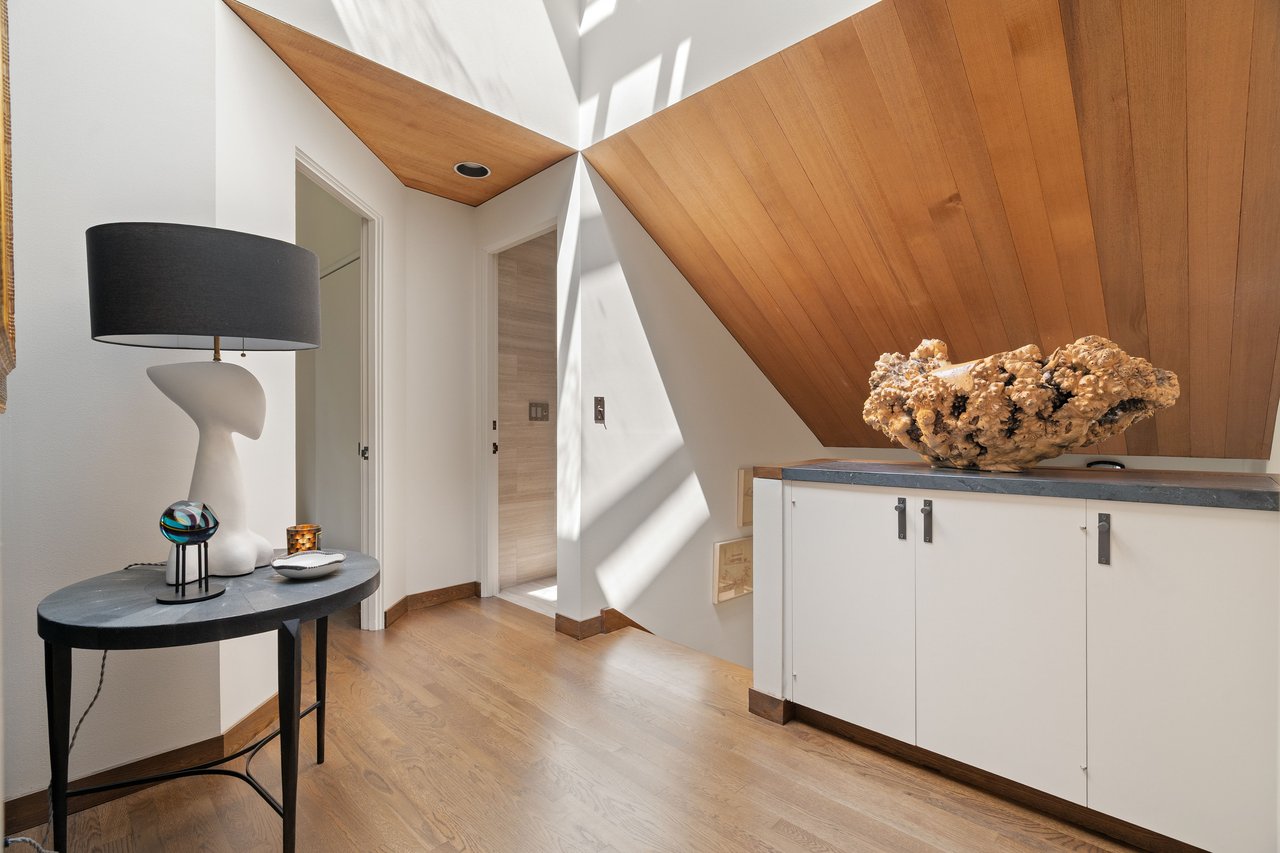 Architect Saul Zaik Designed Northwest Regional Modern Masterpiece 