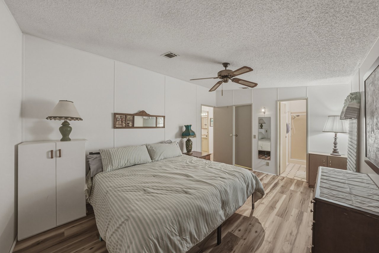 35116 COLONY HILLS DR