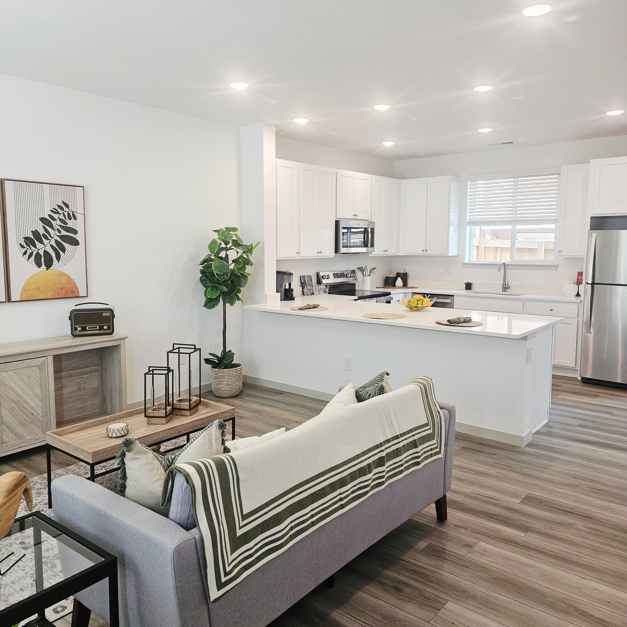 2 Bed 2.5 Bath Townhome Longmont