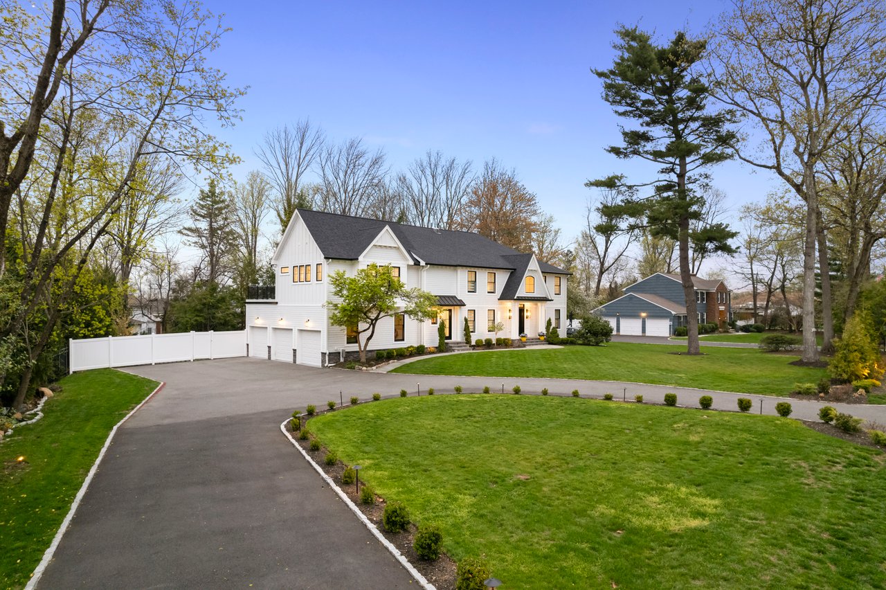 Just Listed: Designer 6BR Home in Coveted Hartshorn Section of Short Hills