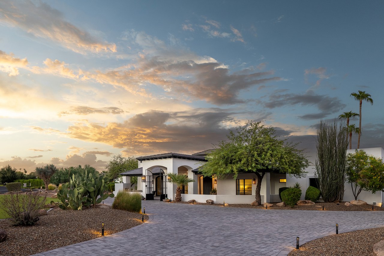 6718 E SAN JUAN Avenue