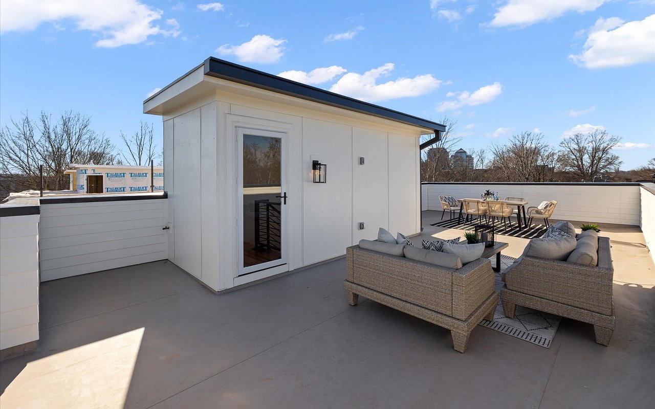 813 N Roxboro Street