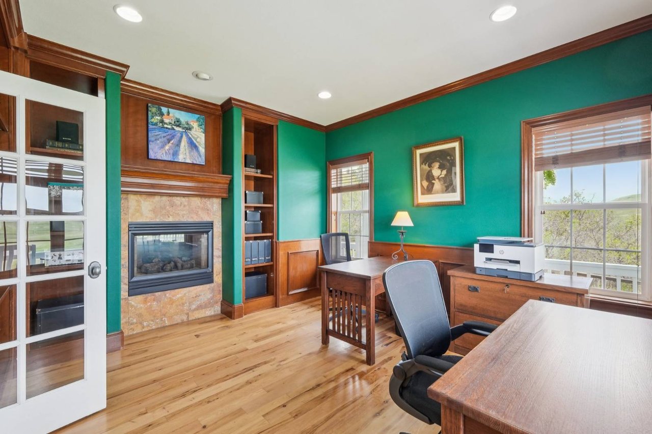 7014 Nautique Circle