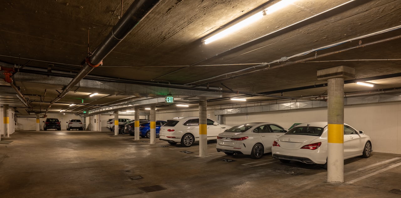 235 S Tower Dr Unit: 301, Beverly Hills 