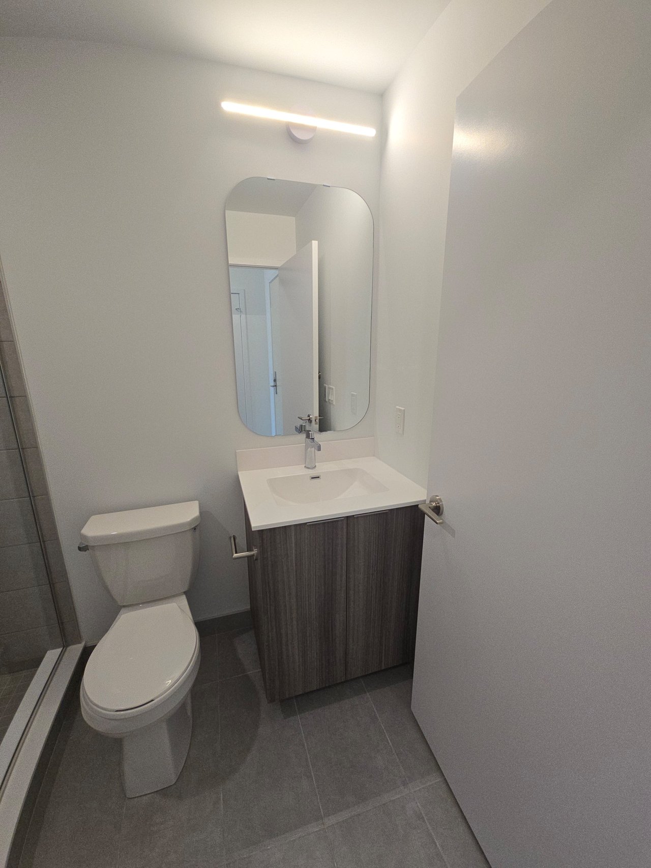 15 Richardson Street, Toronto C08 Unit: 711