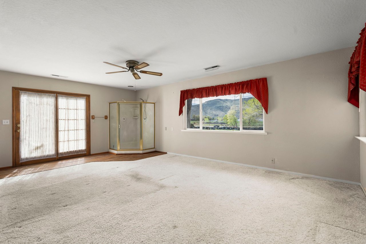 505 Rhodes Rd, Reno, NV 89521