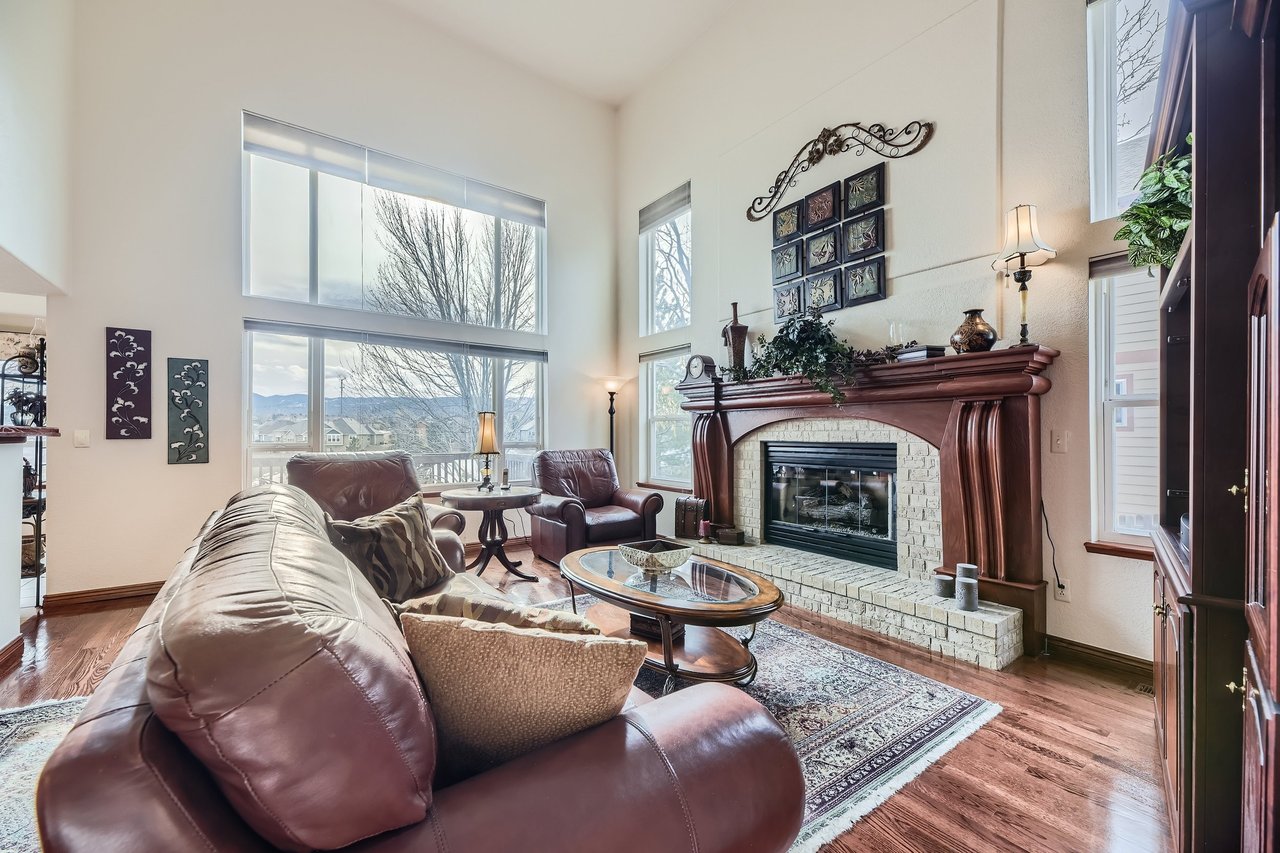 Just Listed: This Impeccably Maintained Home Offers the Perfect Blend of Community Living, Breathtaking Views, and a Prime Location!