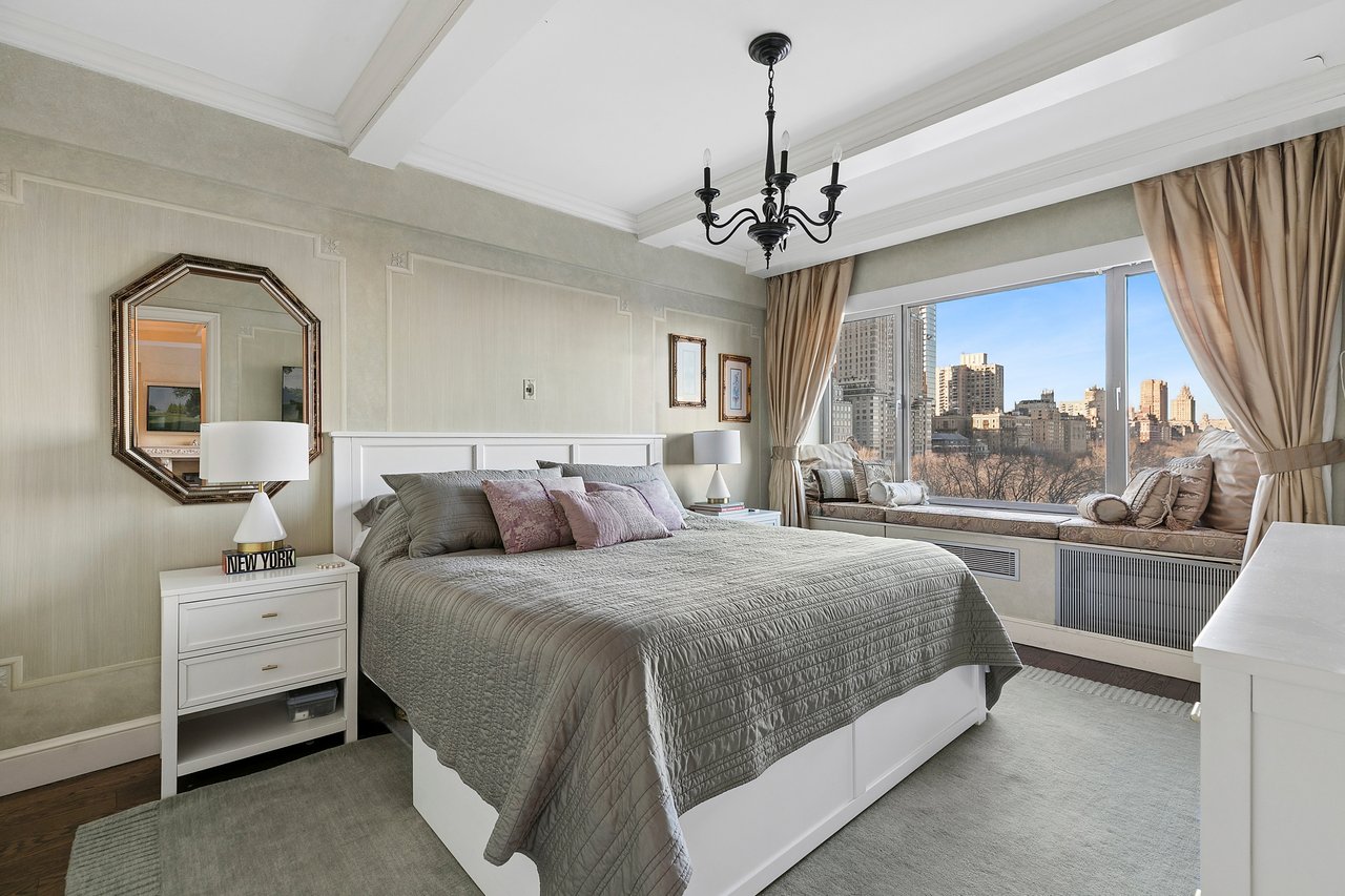 230 Central Park South, 10C