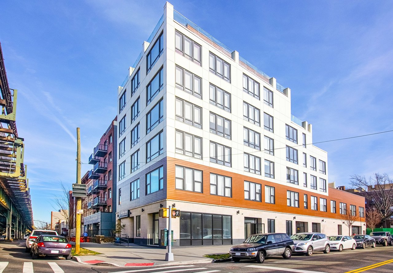25-83 31st Street