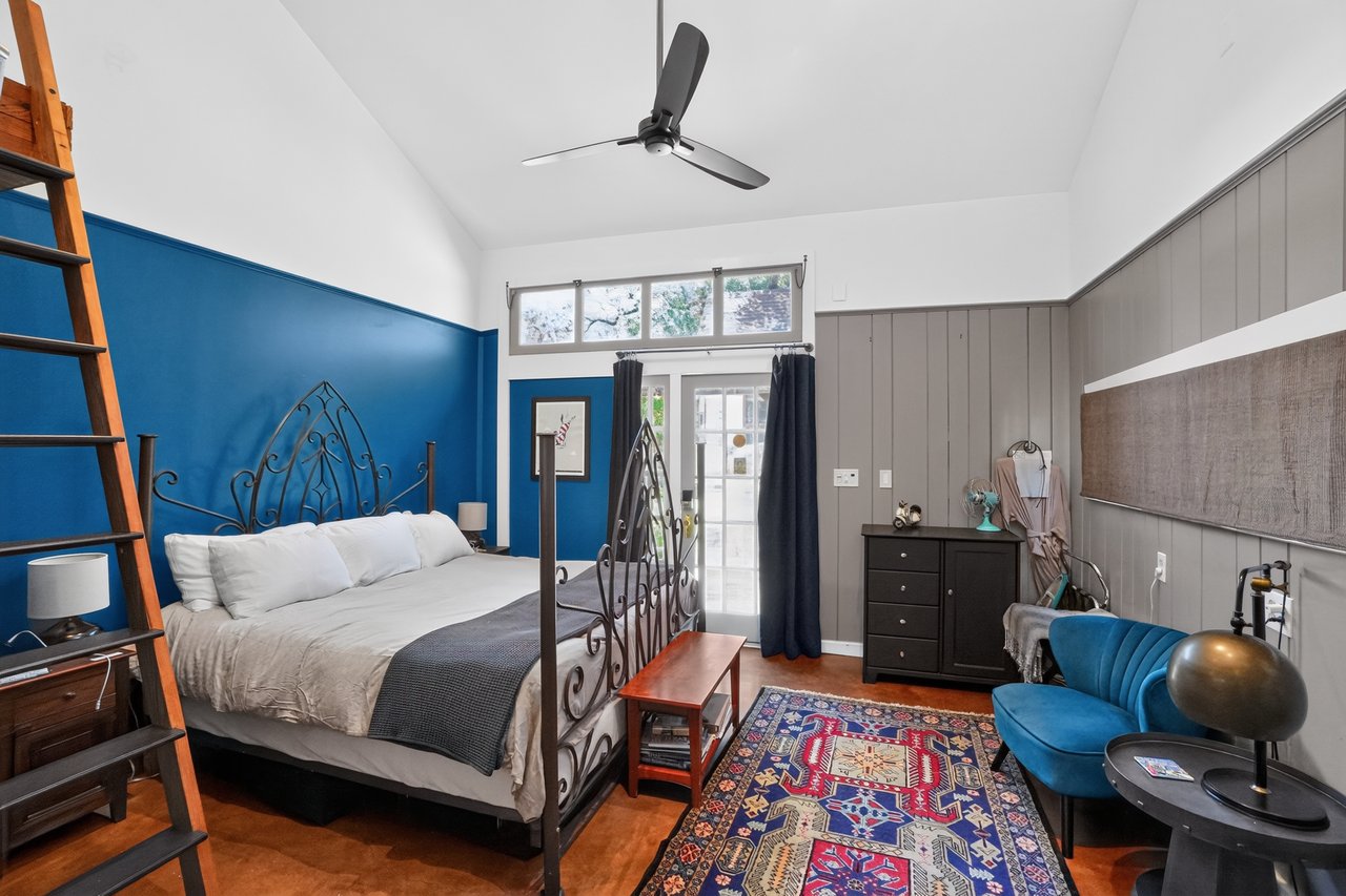 South Congress Luxury Compound for Lease