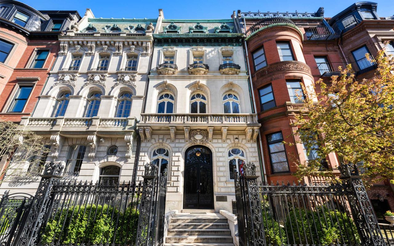 130 Commonwealth Ave