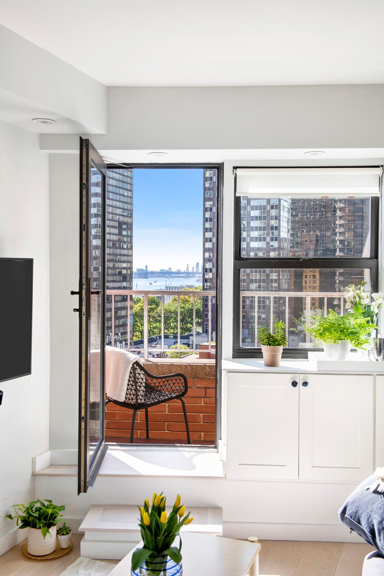 335 East 51st Street, Unit PHA