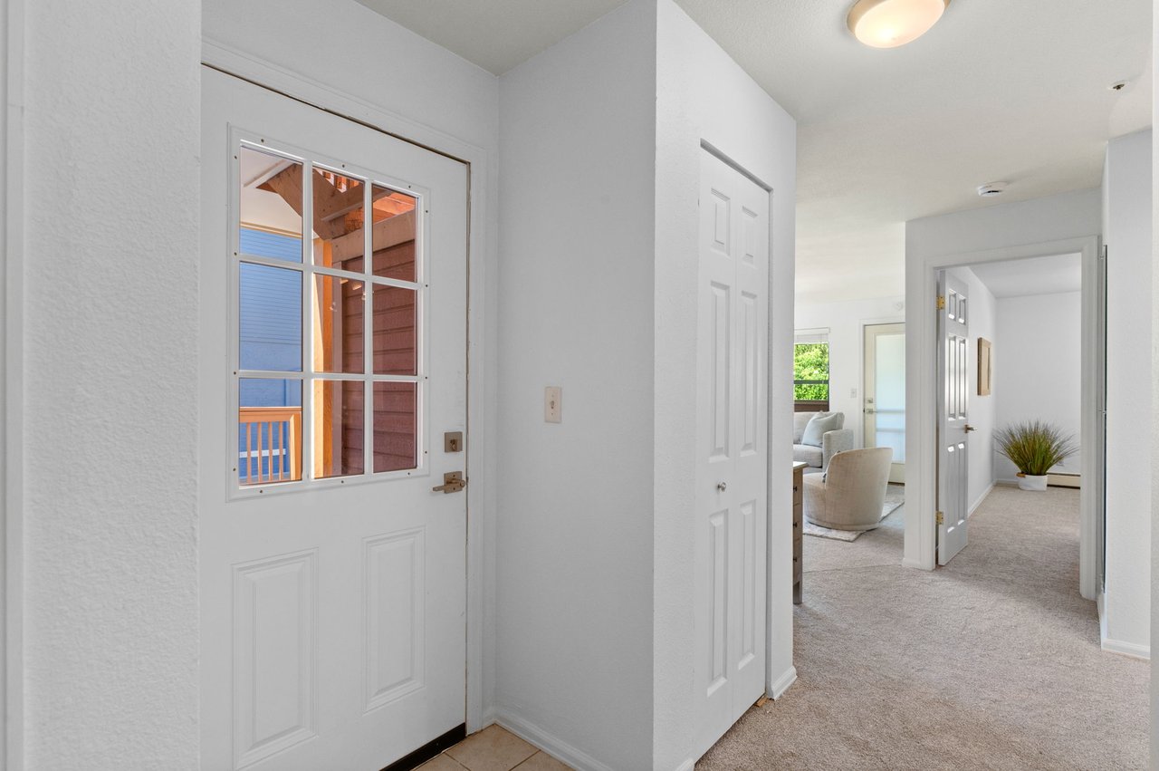 3025 Broadway Street Unit: 2