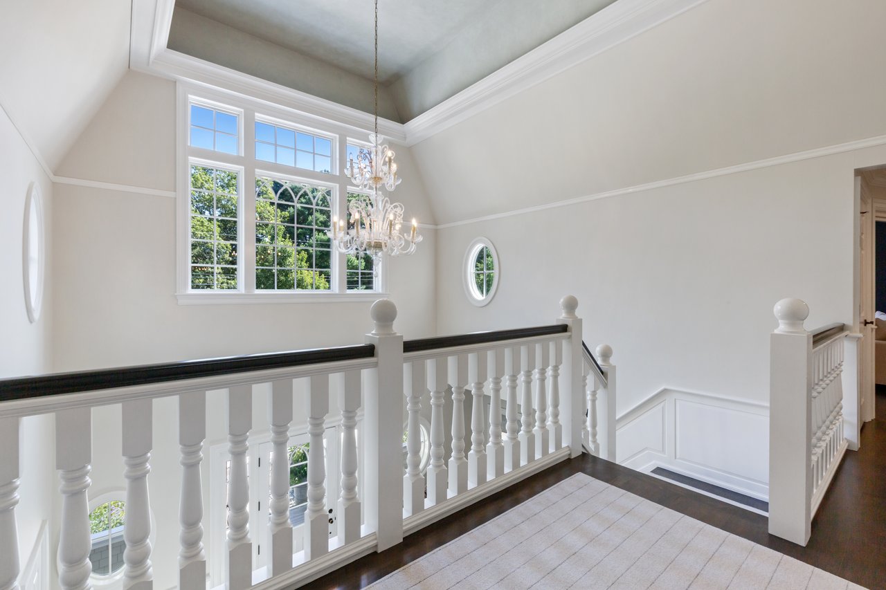 Spectacular Oyster Harbors Estate