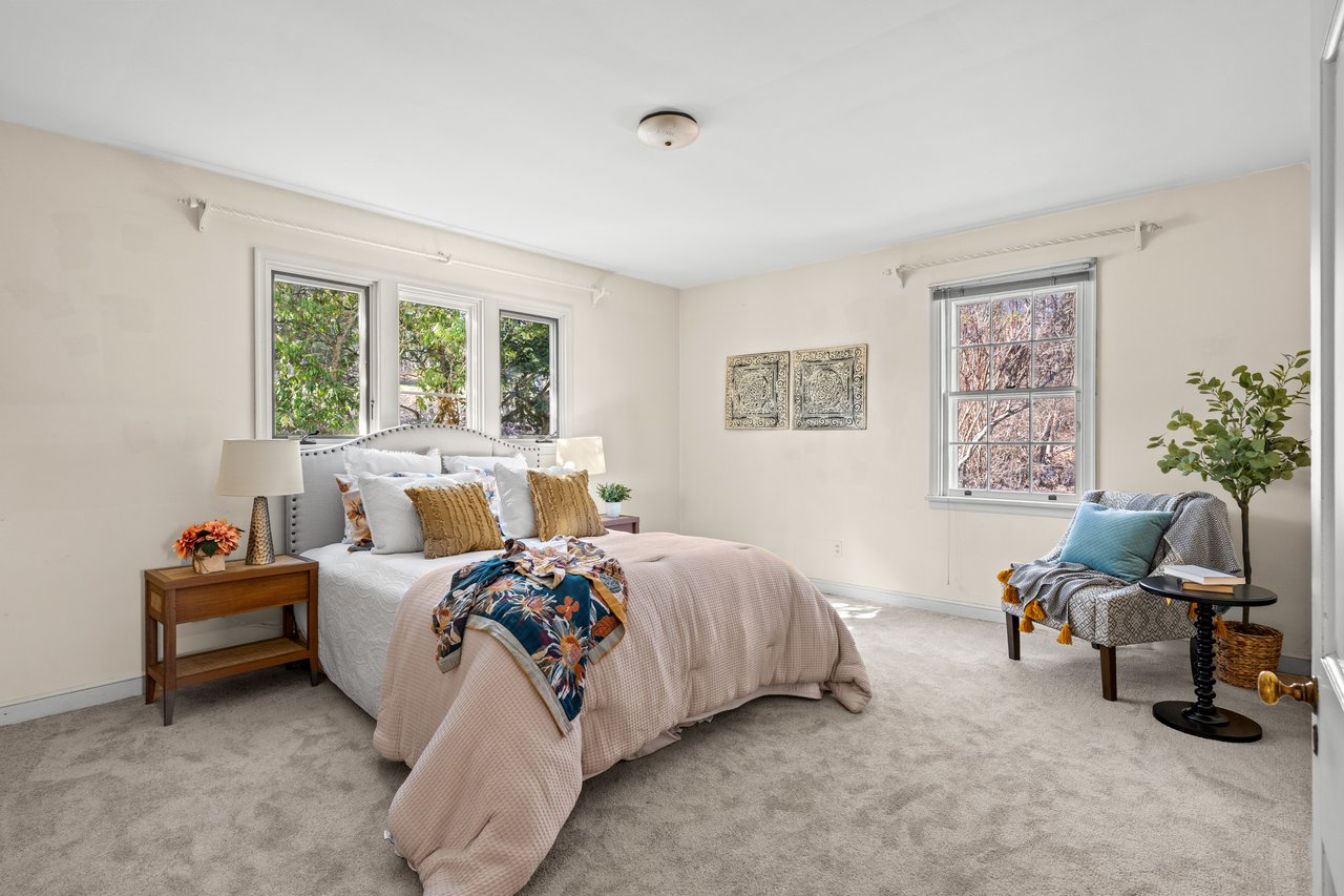 2016 Stonesthrow Road