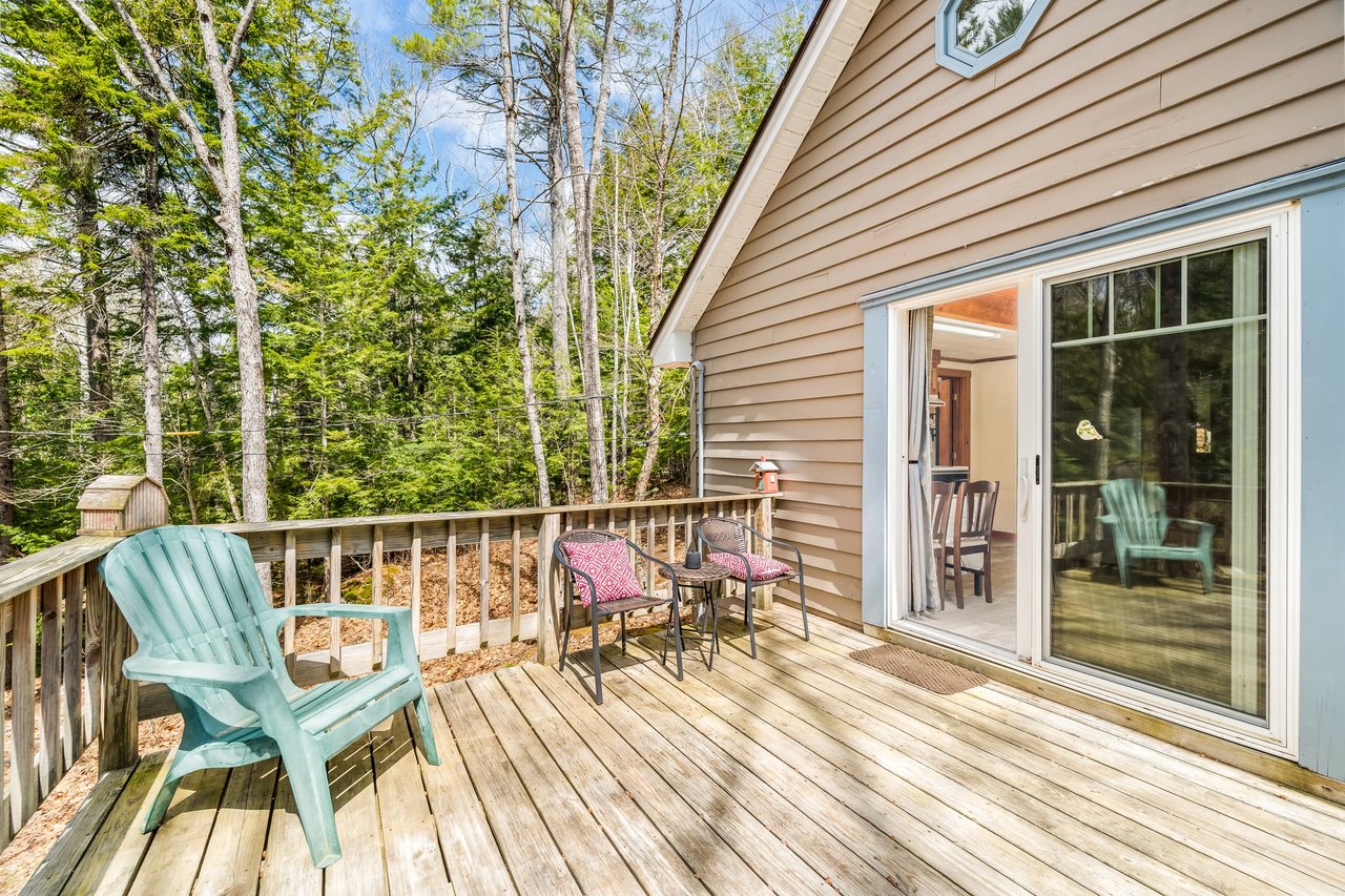 76 Cottage Shore Drive Holden, ME 04429-7003