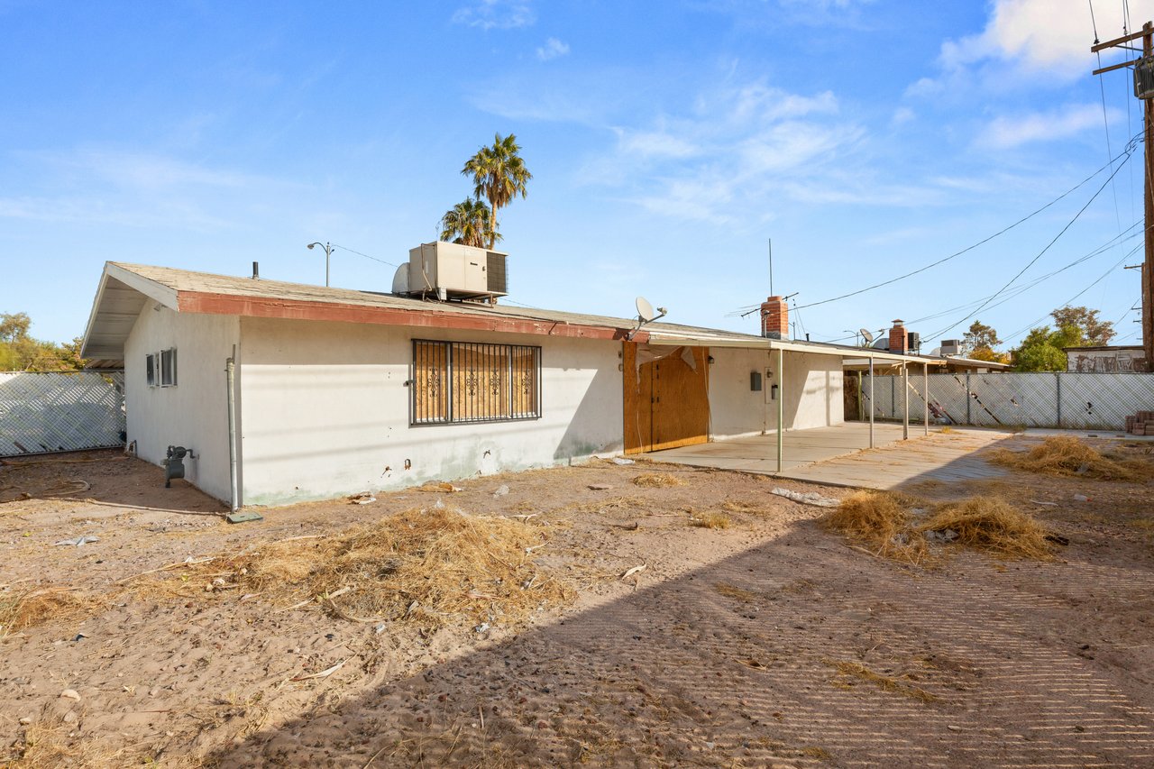 851 Toni Avenue