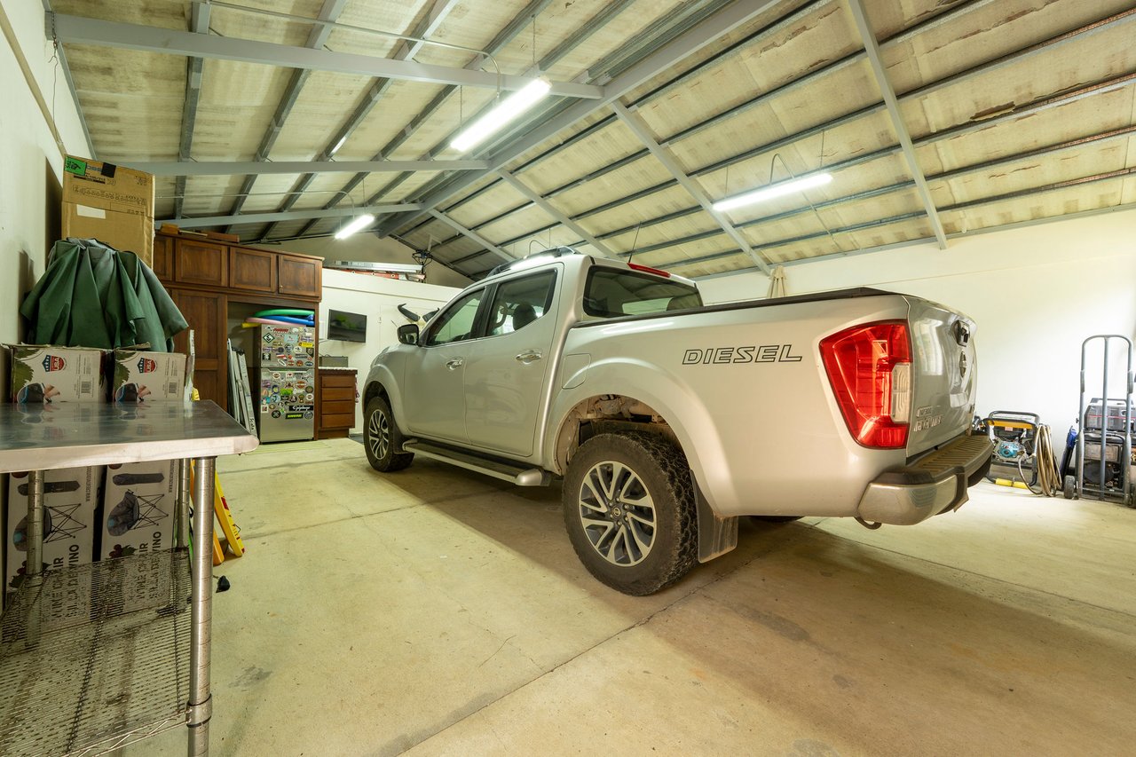 CASA TRANQUILA IN LAGUNAS – HOME, GUEST SUITE, SALON, AND GARAGE WITH WORKSHOP