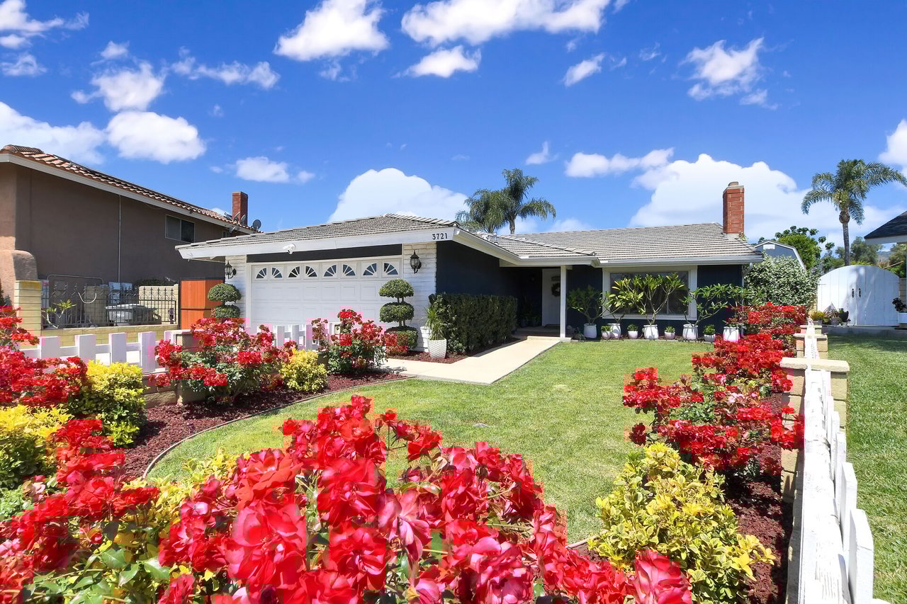 3721 Helena Circle