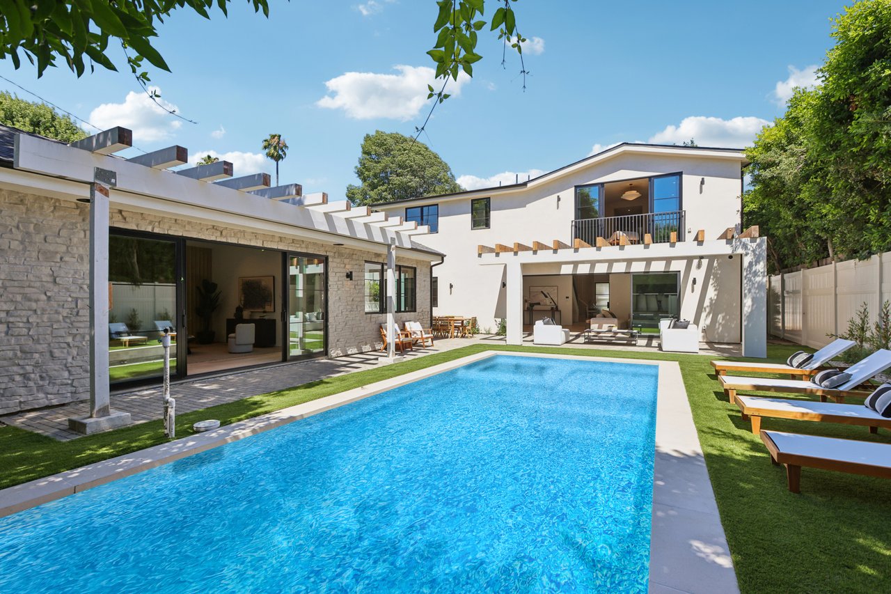4113 Woodman Ave, Sherman Oaks