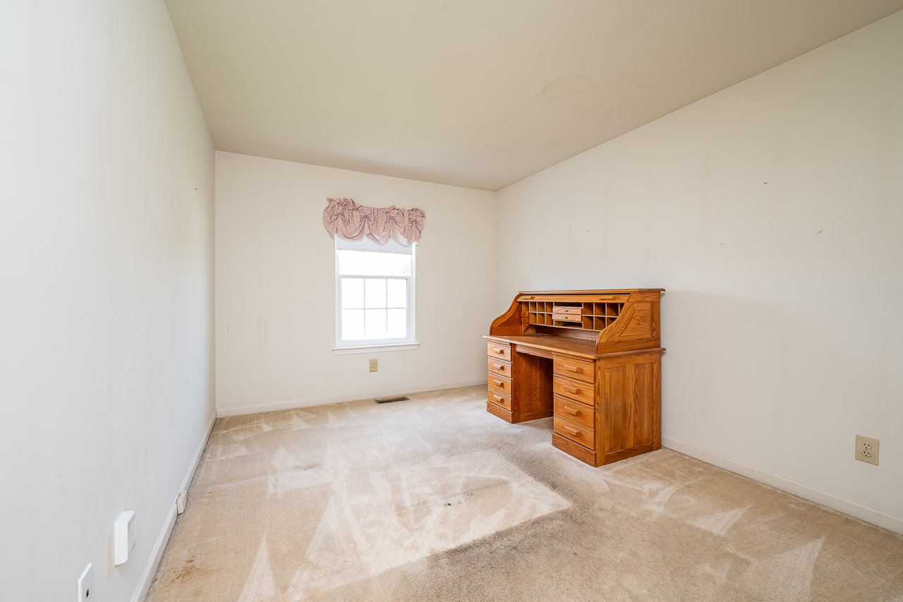 1247 Colonial Drive