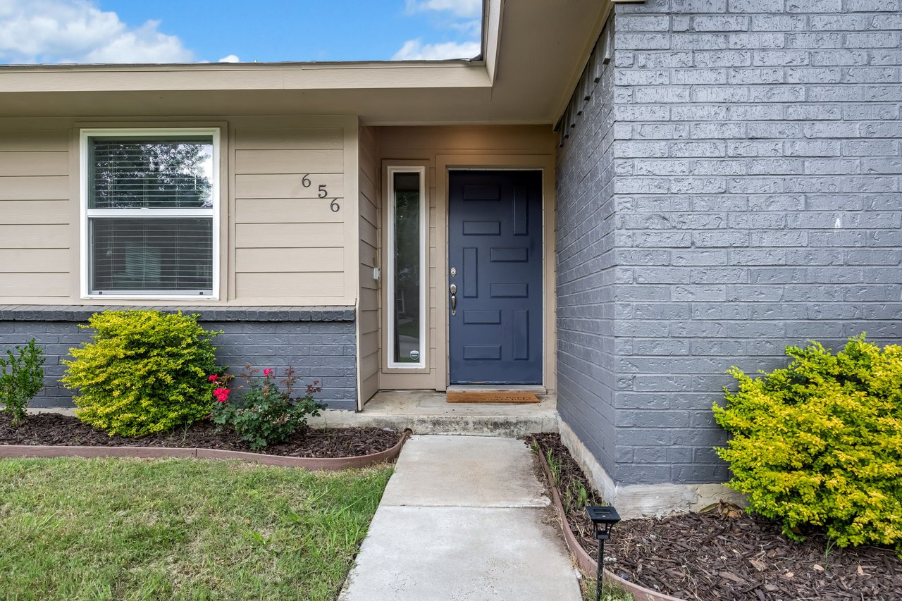 656 Red River Drive, Lewisville, Texas 75077