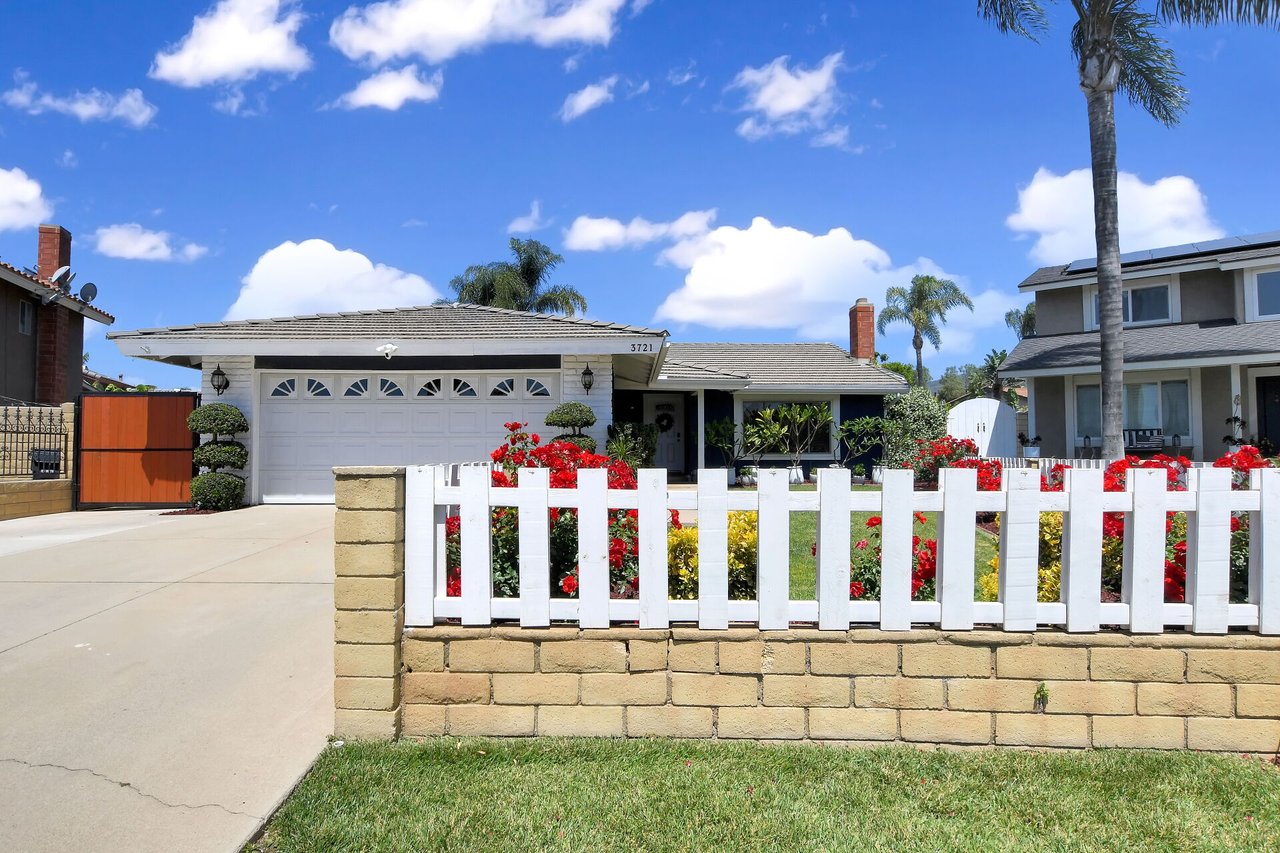 3721 Helena Circle