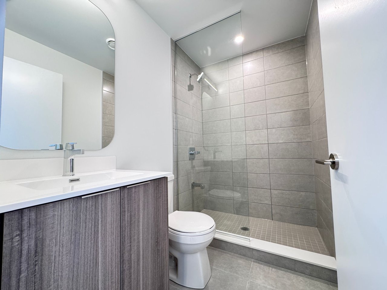 15 Richardson Street Unit: 1503