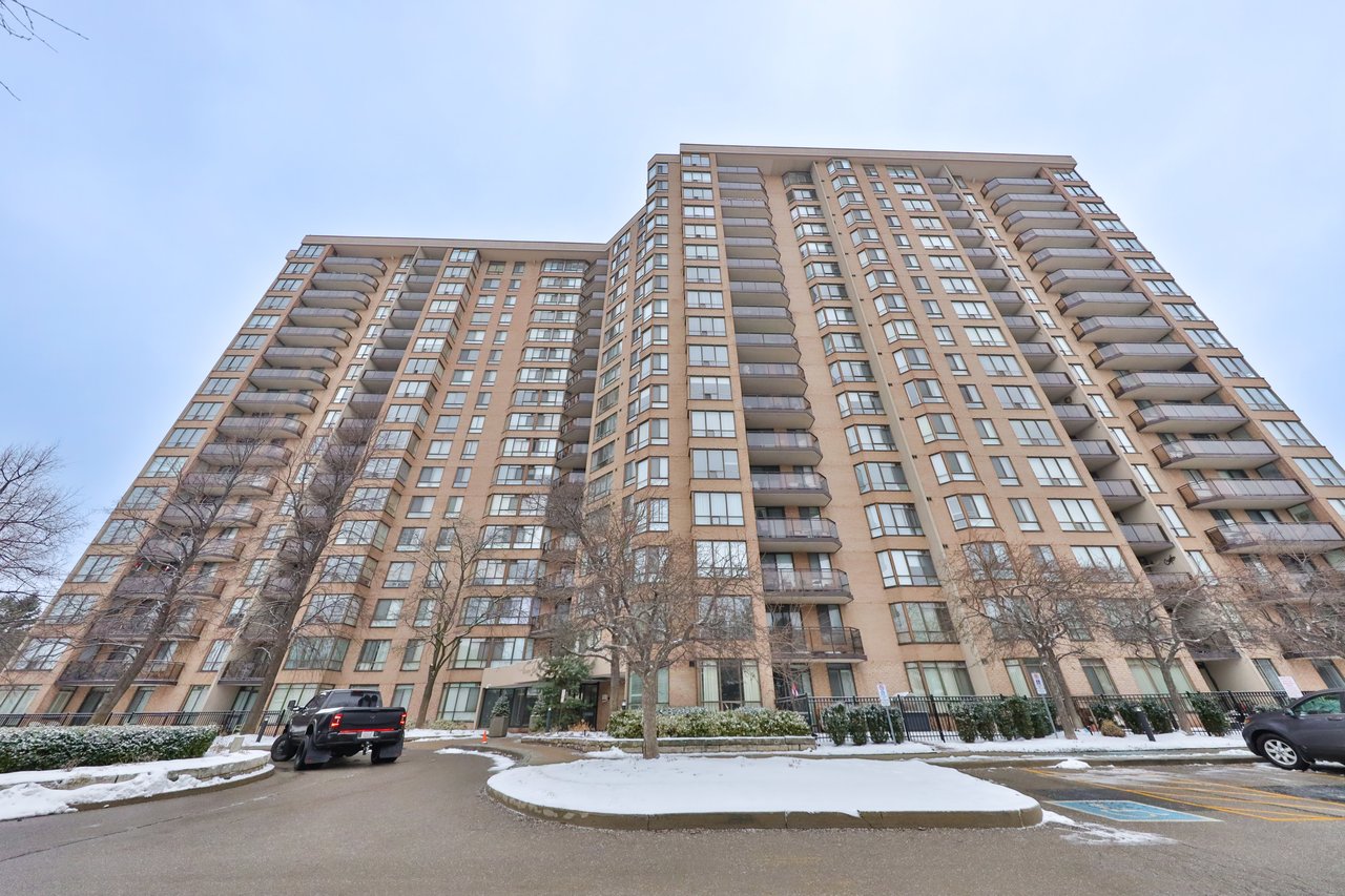 20 Cherrytree Drive #1104