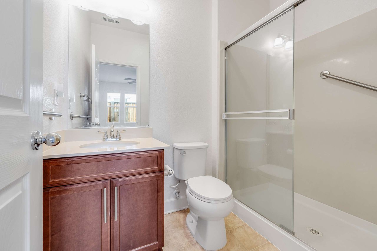 2904 Hanauma Bay Drive, Pittsburg