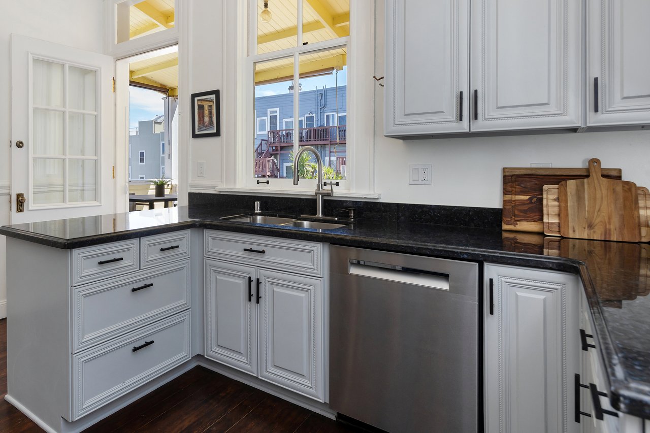 4-Bedroom Hayes Valley Victorian