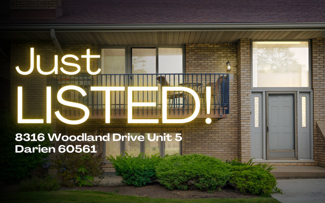 Gorgeous Townhouse-Style Condo Just Listed in Woodland Court Condos of Darien, IL 60561